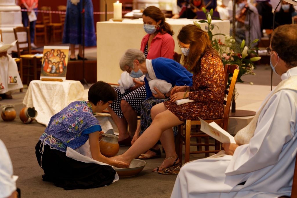 Devenir sœur du Cénacle : profession perpétuelle 23