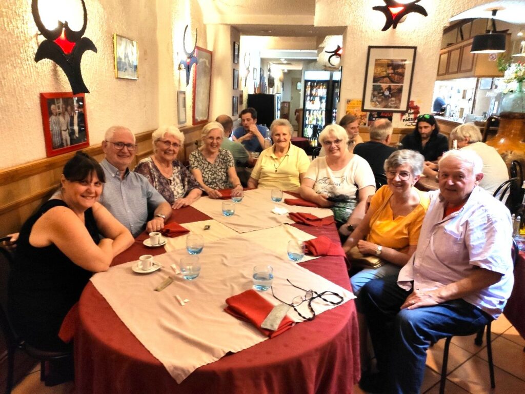 Sœur Verena au côté de la Fraternité de Nice