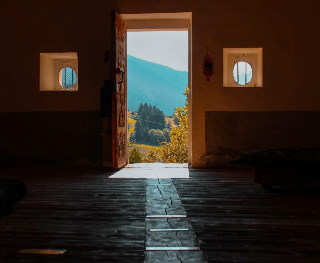 « Una voce! Il mio diletto! Eccolo viene » 2