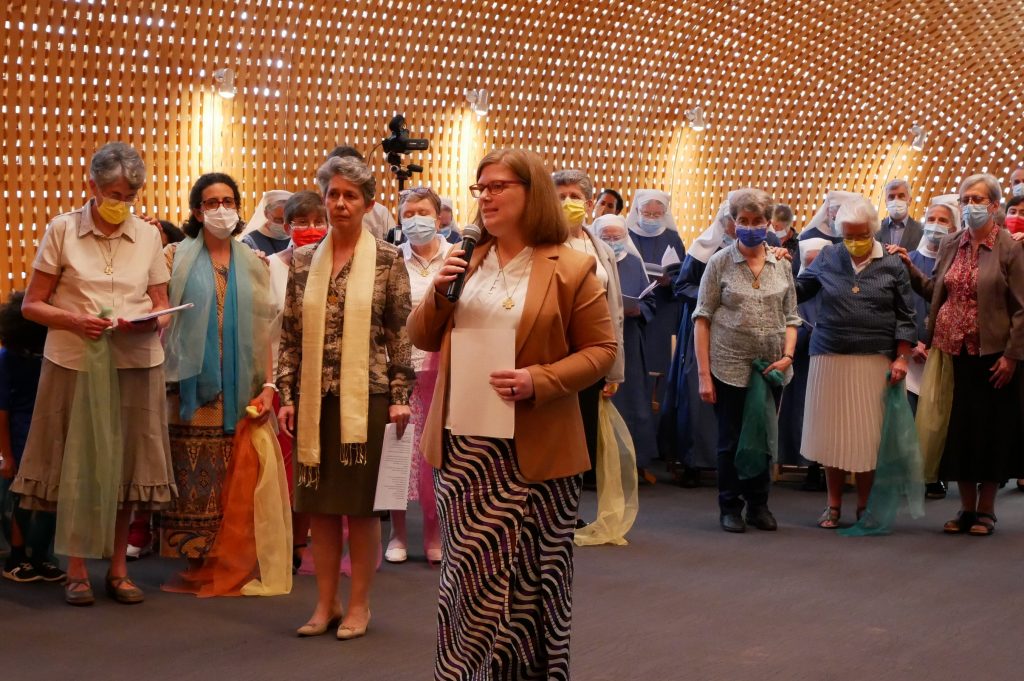 Becoming sister: perpetual profession 1